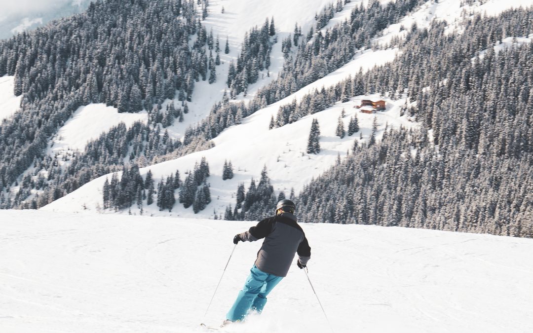 Getting to the mountains made easy with Ski Transfers